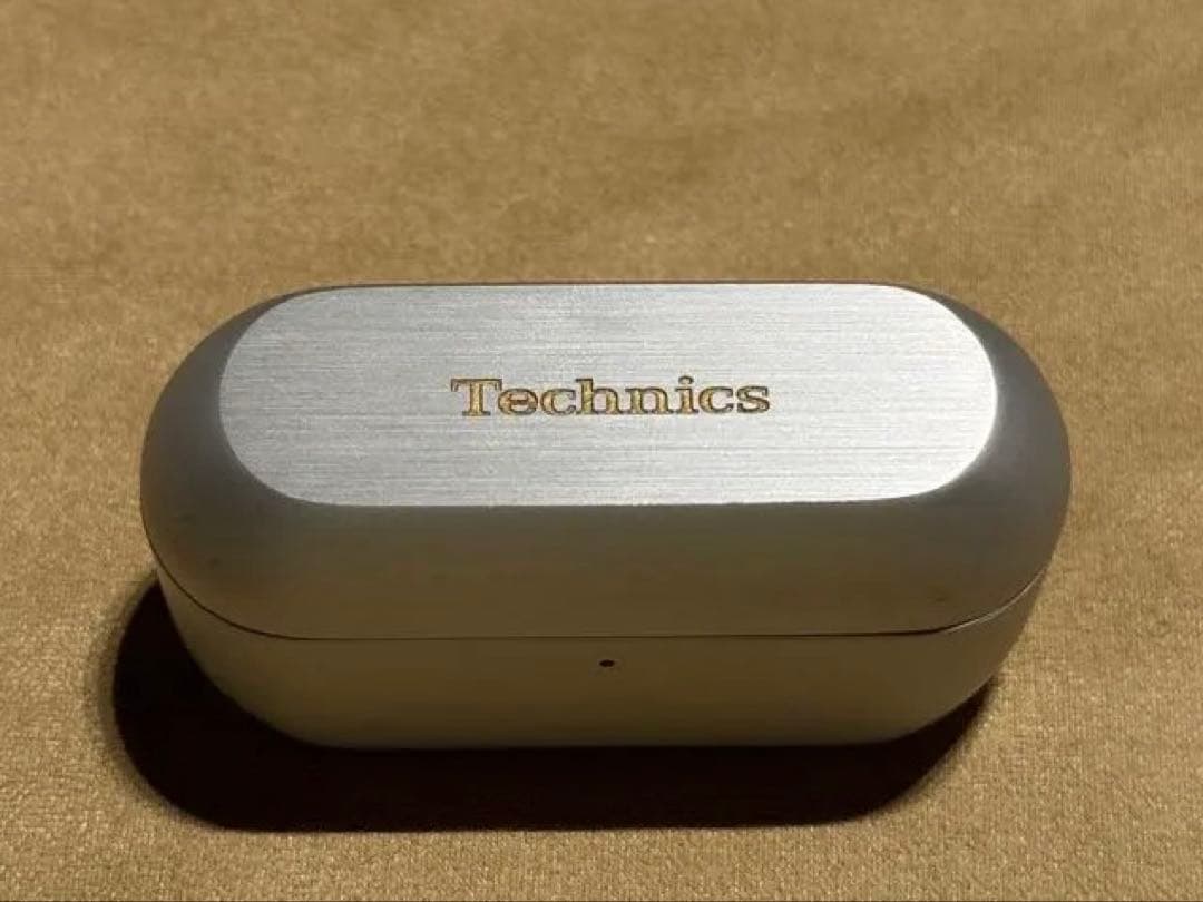 Technics EAH-AZ100 ワイヤレスイヤホン　シルバー