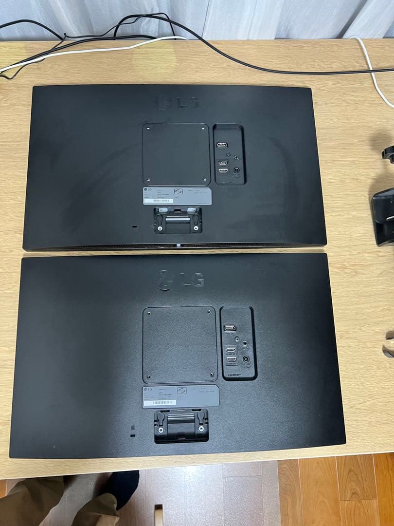 23.8インチモニター2枚とモニターアーム2本セット