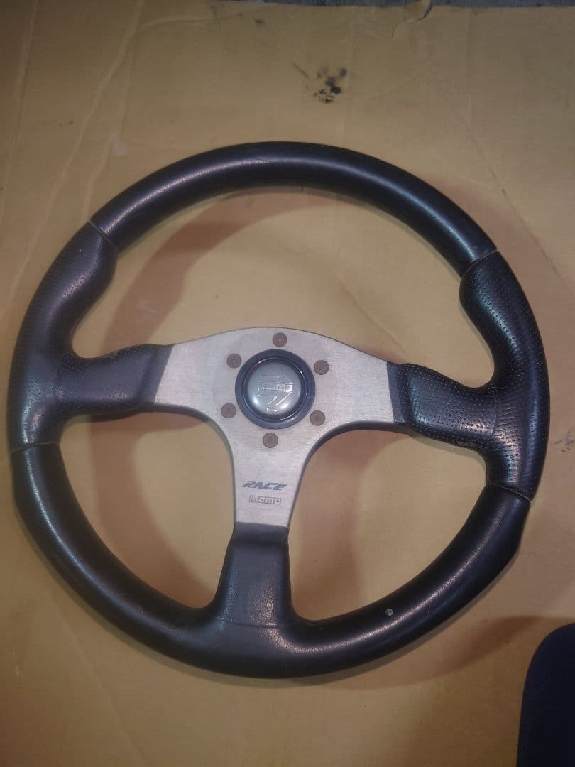 momo RACE スポーツステアリング 本体