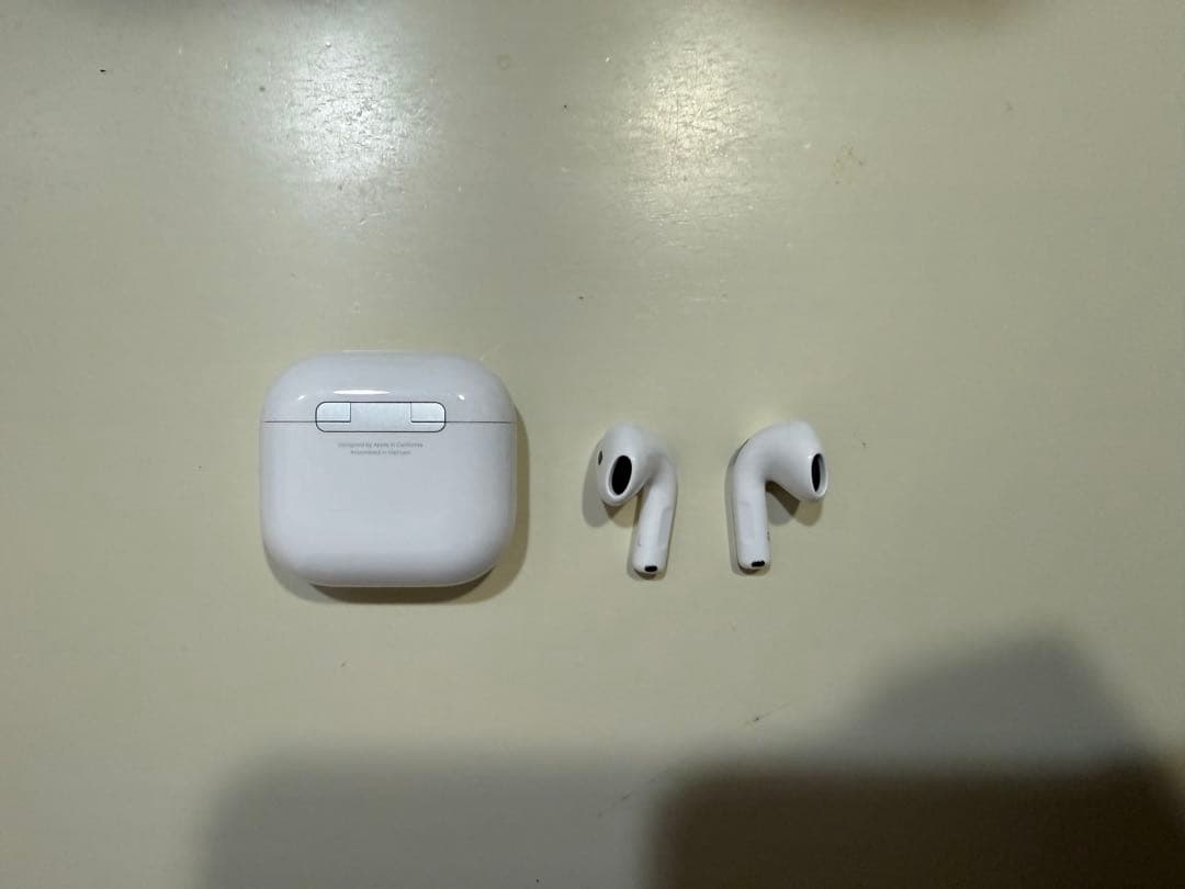 イヤホン AirPods 4 ANC