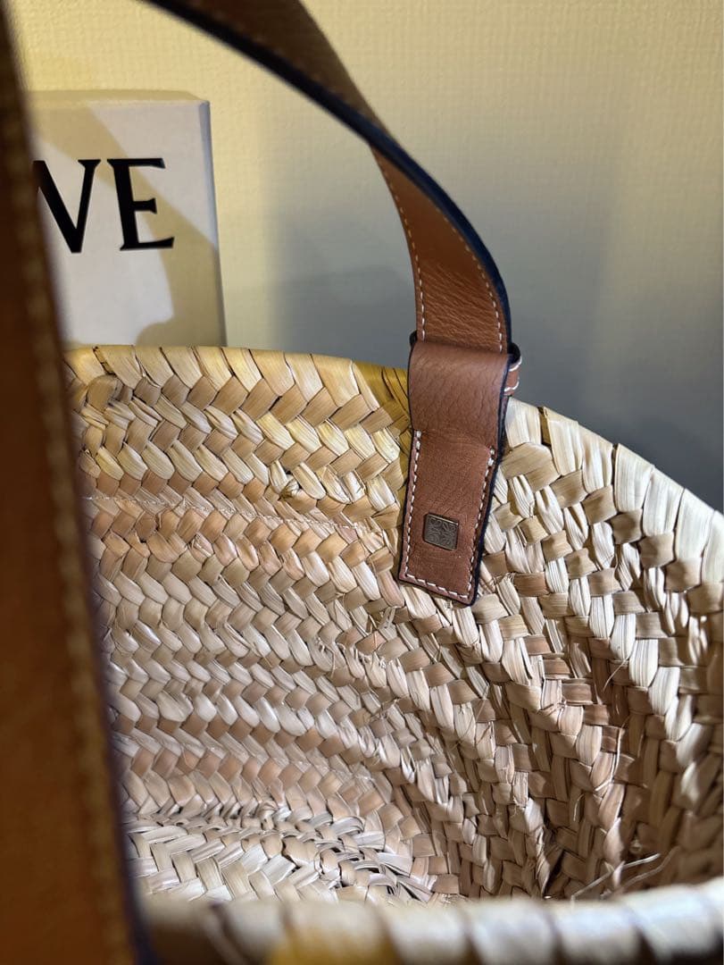 LOEWE ロエベ　バスケットバッグ　スモール　巾着袋付き