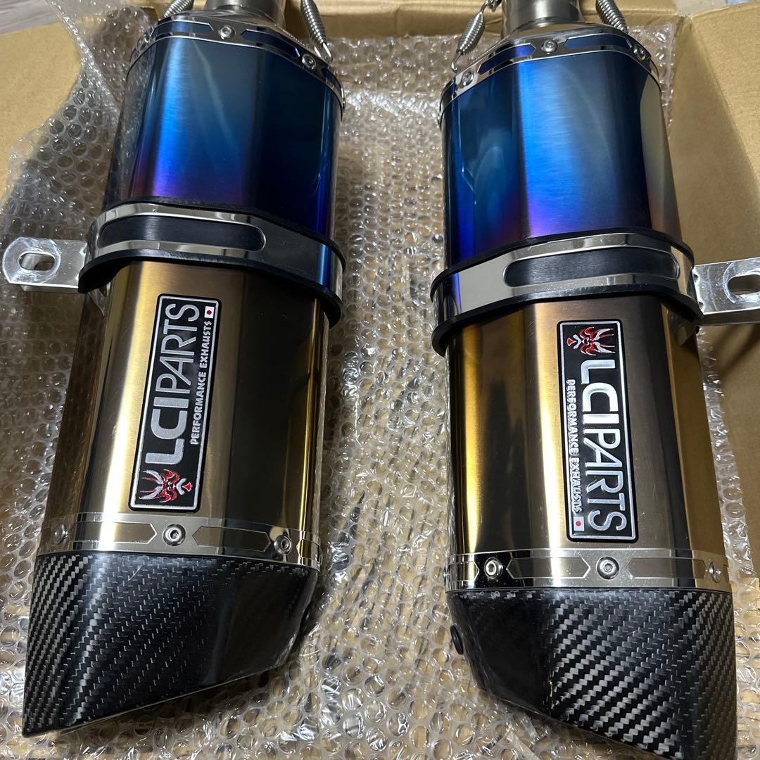 LCI PARTS デュアルテールマフラー送料込み 最終値下げになります。