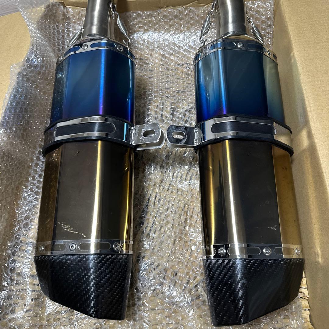 LCI PARTS デュアルテールマフラー送料込み 最終値下げになります。