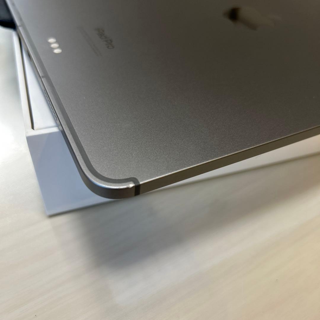 11インチiPad Pro（第4世代）wi-fi＋cellular 256GB