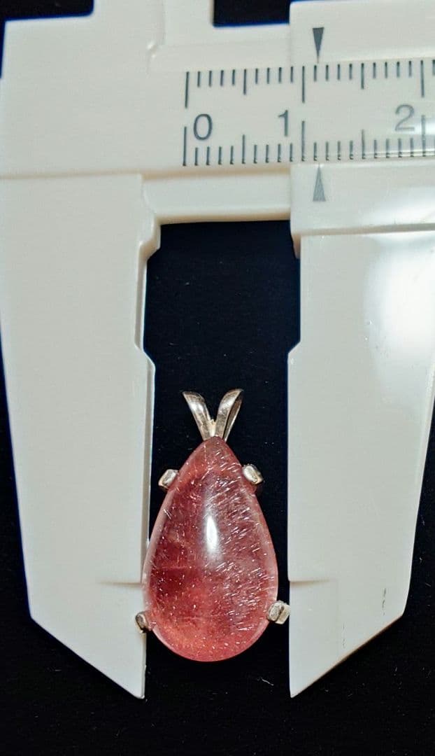 メキシコ産ストロベリークォーツ　ネックレス　ペンダントヘッド