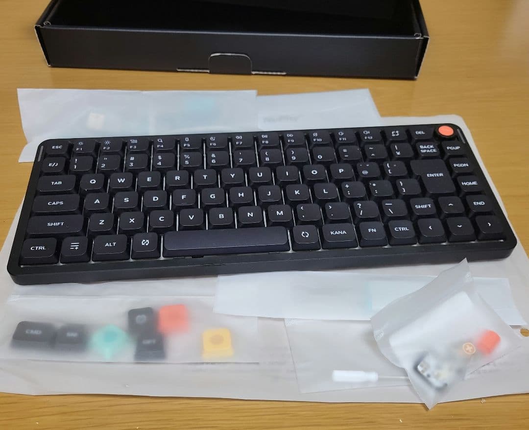 Nuphy Air75 V3 JIS blush nano（日本語配列、静音軸）