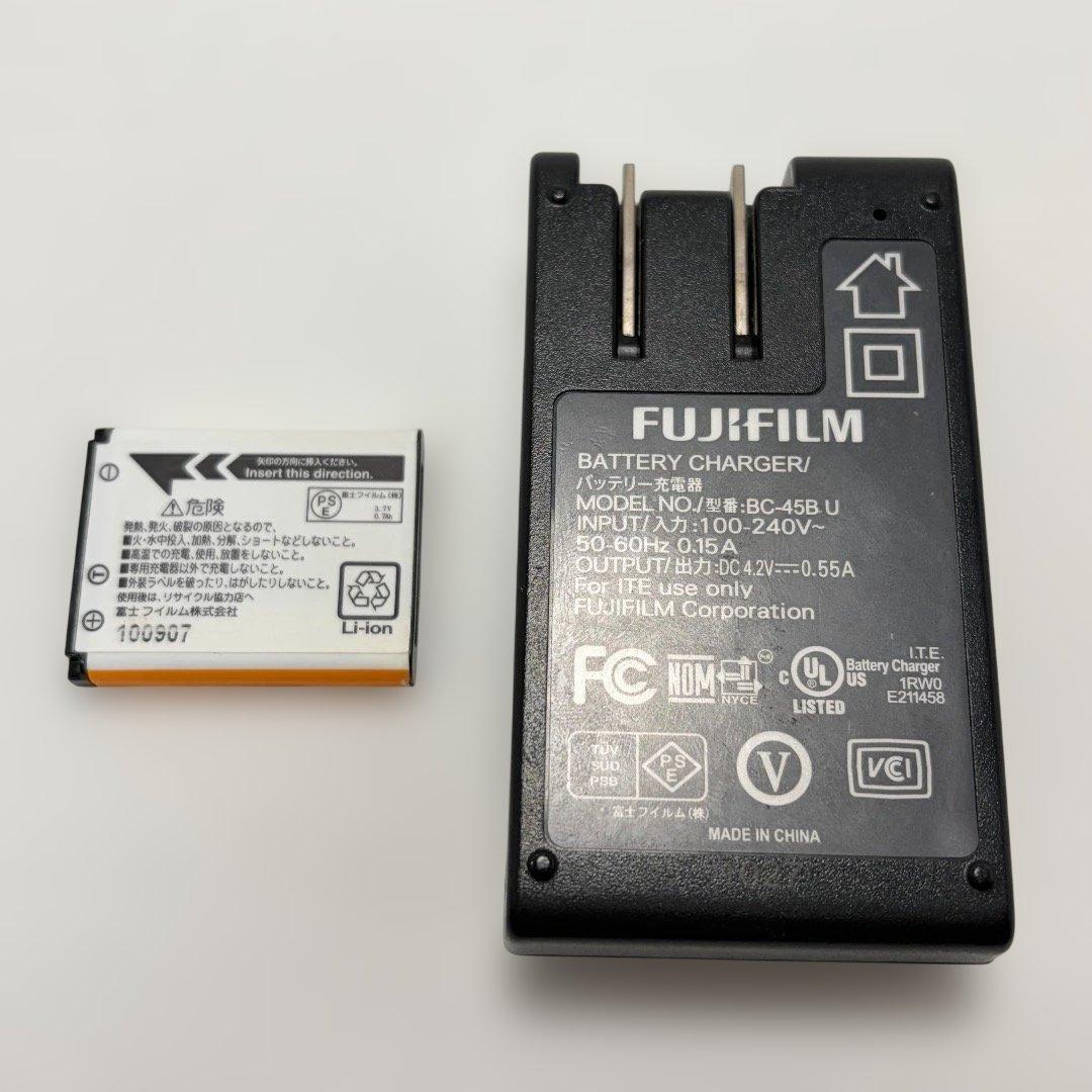 動作品✨FUJIFILM 富士フイルム FinePix JX280 デジカメ