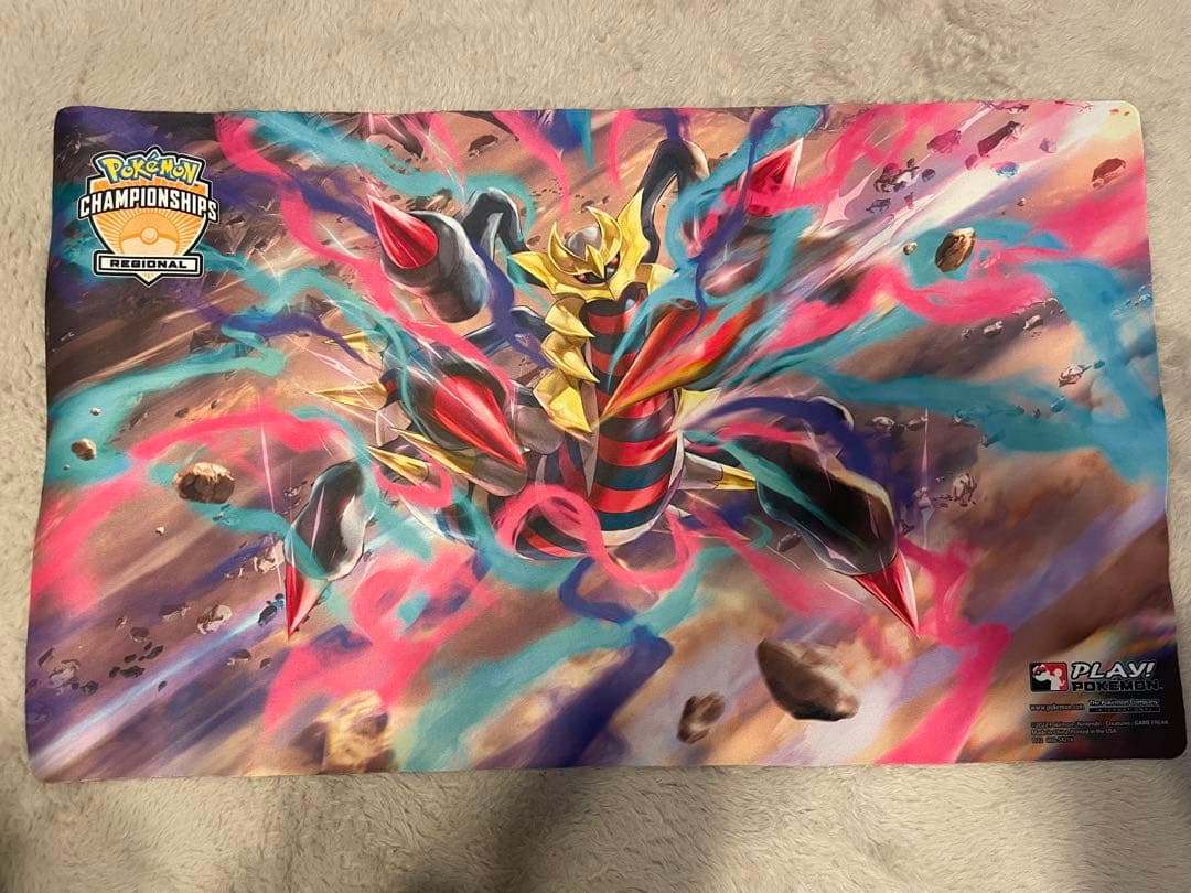 ギラティナ　プレイマット　海外限定