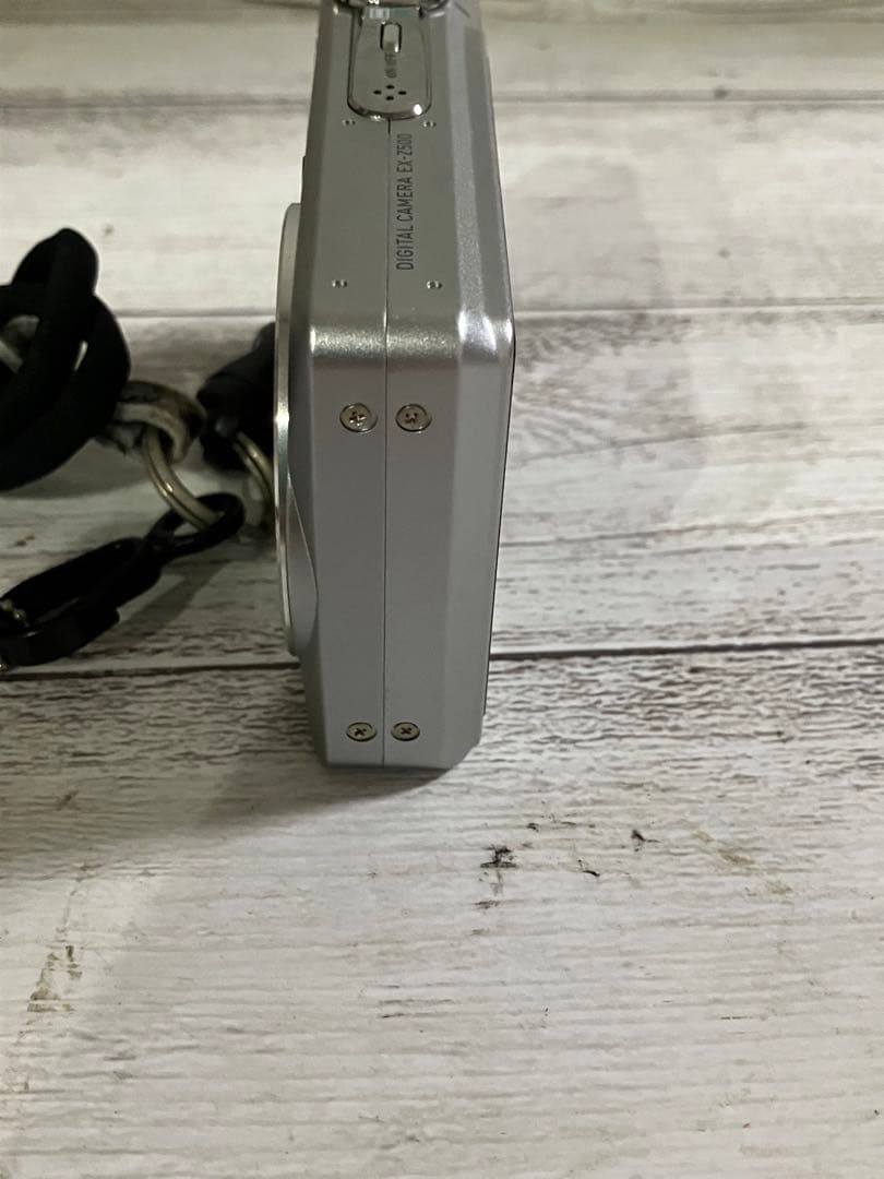 CASIO EXILIM シルバー デジタルカメラEX-Z500