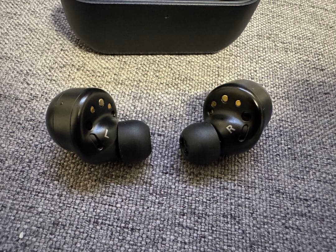 Technics ワイヤレスイヤホン ブラック　EAH-AZ100