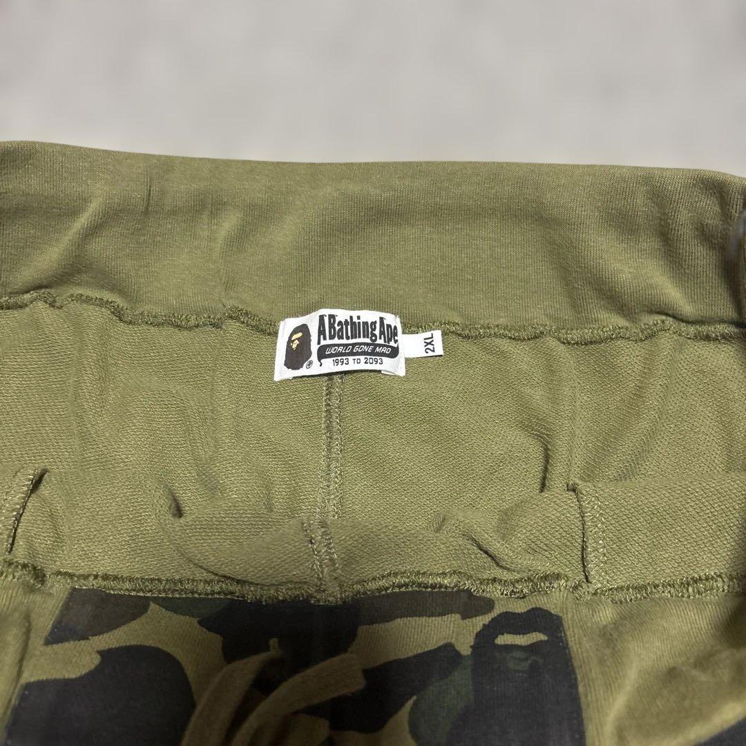 A BATHING APE カモフラージュショートパンツ