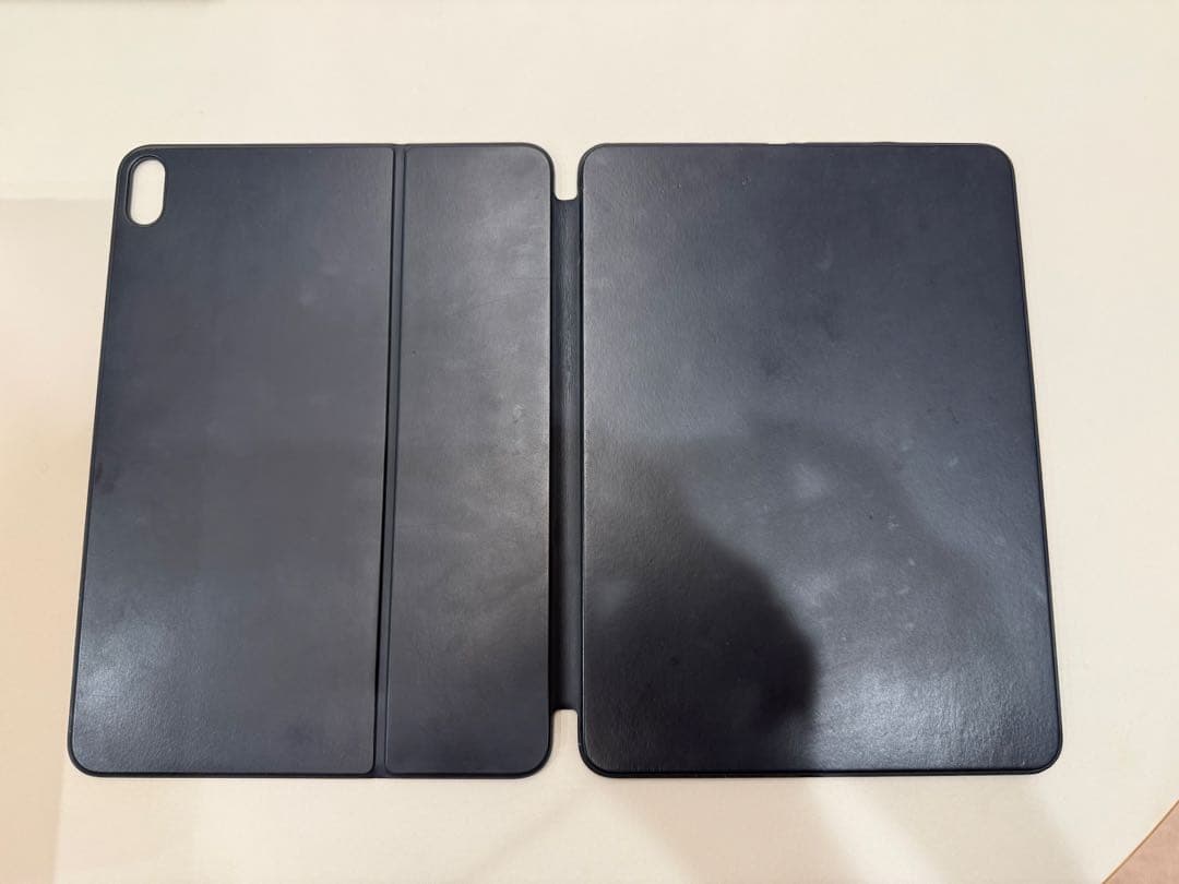 iPad Pro11インチ第一世代256GB セルラーモデルとキーボードのセット