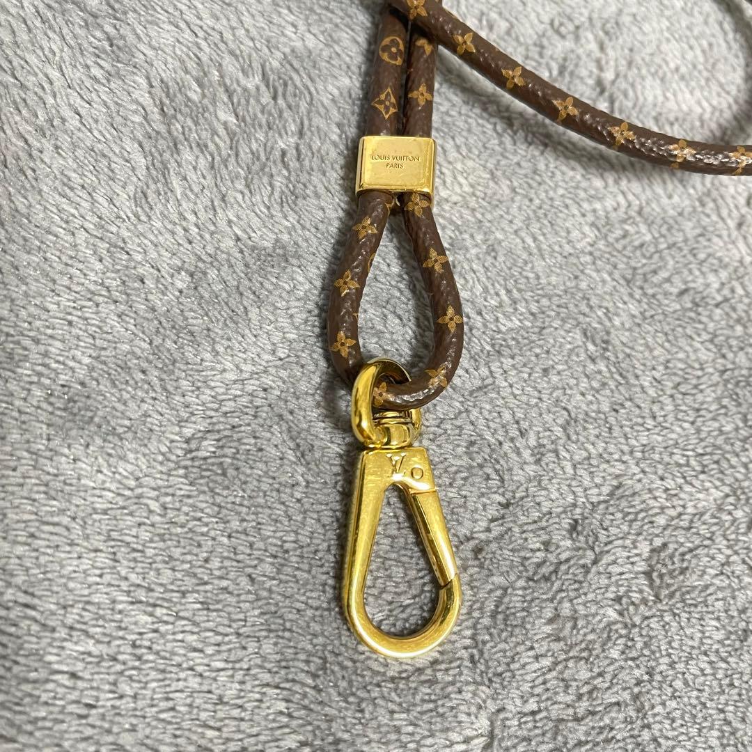 LOUIS VUITTON スマホ ショルダー ストラップ