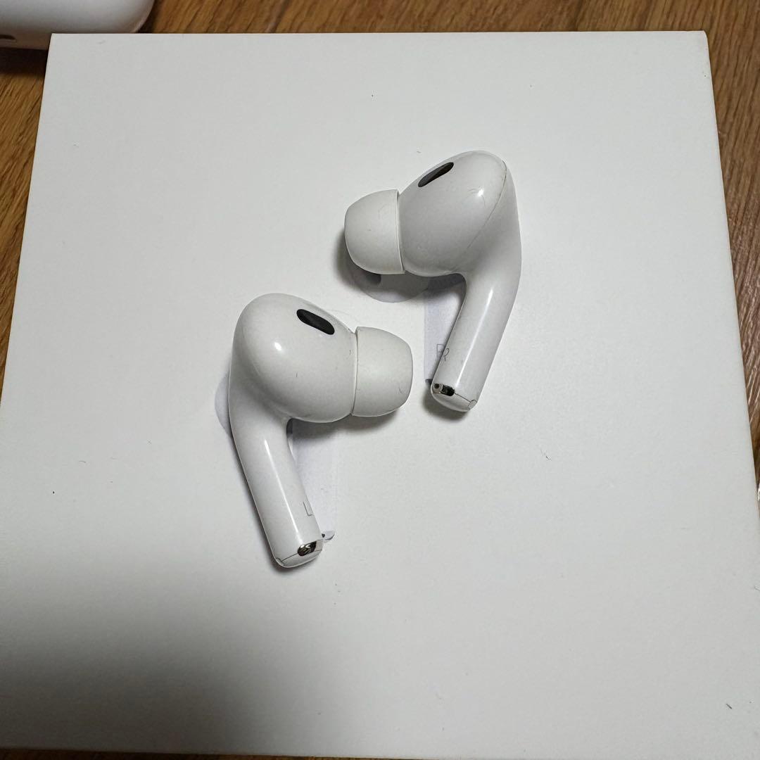 【箱、付属品あり】 AirPods Pro 2 ホワイト ライトニング仕様