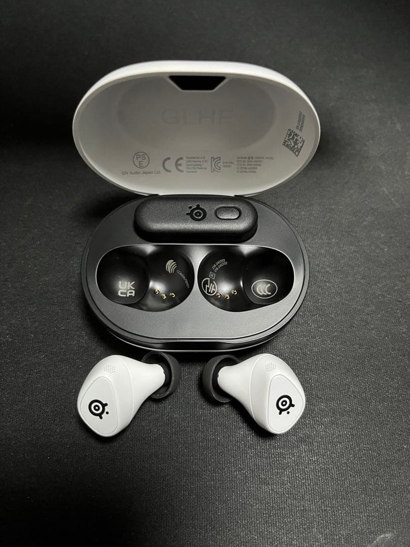 イヤホン STEELSERIES Arctis GameBuds White