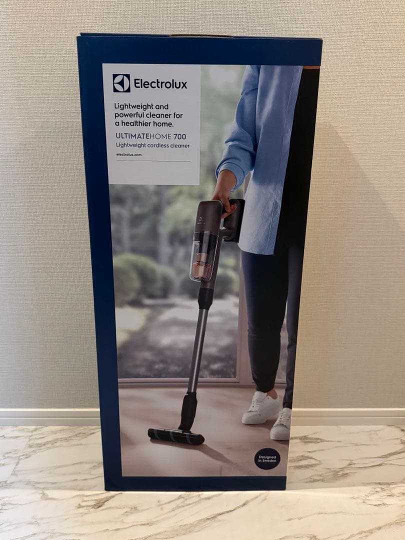 新品未開封　コードレス掃除機　エレクトロラックス EFP71524サイクロン式