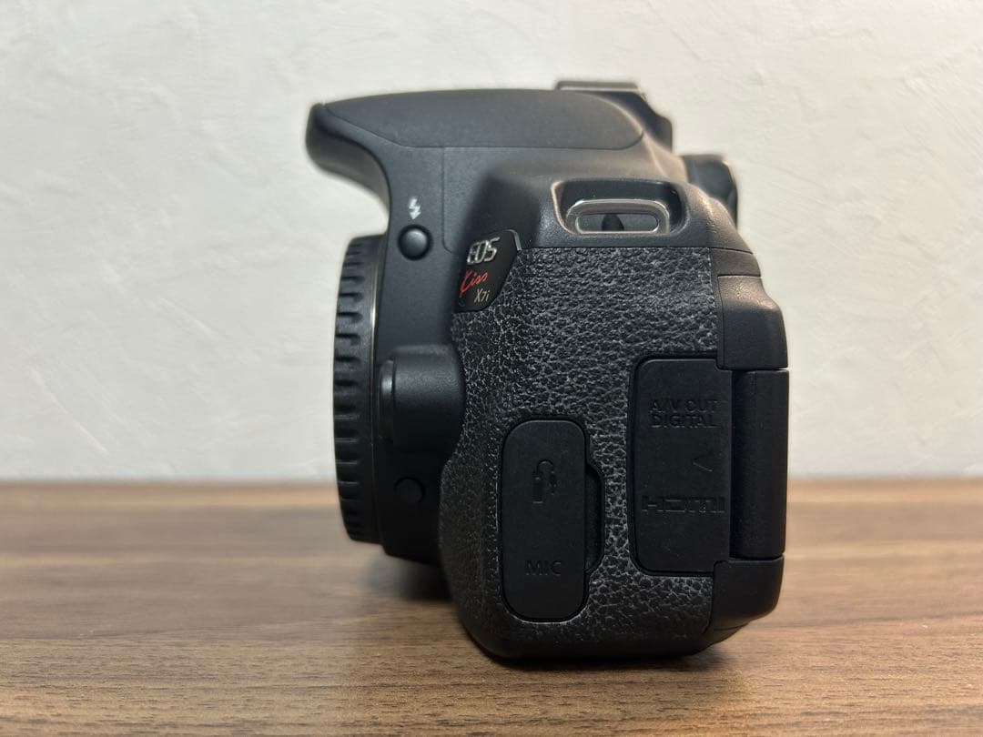 Canon EOS Kiss X7i 本体 バッテリー付き