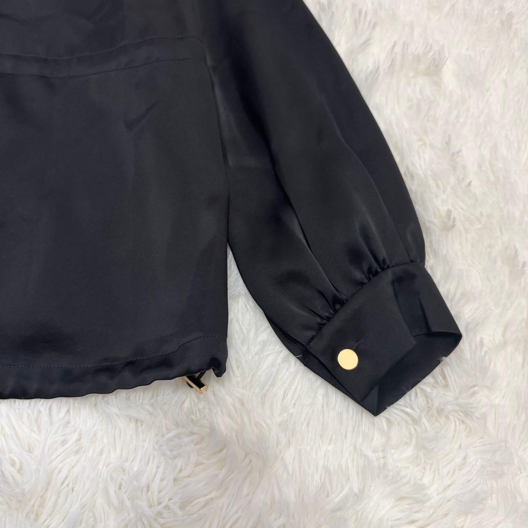 美品 2023年 グレースコンチネンタル トリアセサテンフーディー ブラック