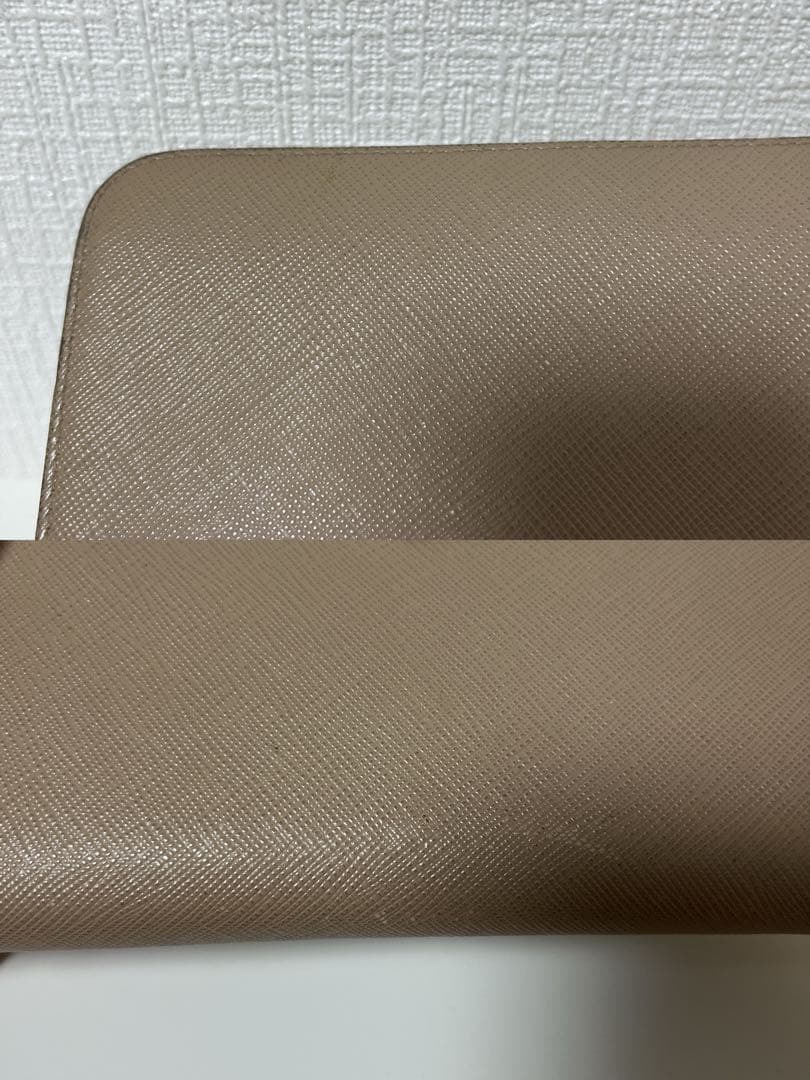 PRADA プラダ サフィアーノ ラウンドファスナー 長財布 ベージュ 三角ロゴ