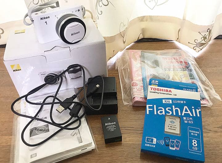 Nikon J1 ミラーレス一眼