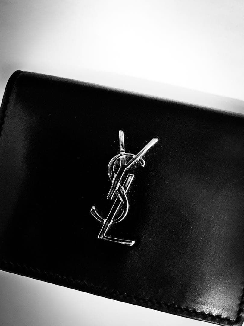 【定価6万円】ユニセックス 本革 サンローラン 高級 カードケース 名刺入れ