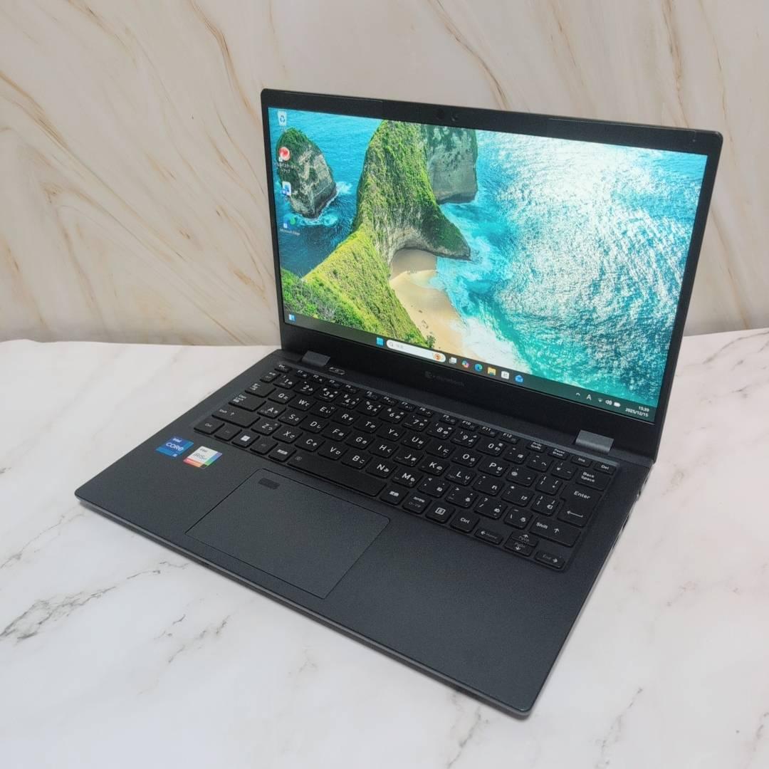 ☆軽量 dynabook G83HU 第11世代i5 16GB SSD 13型