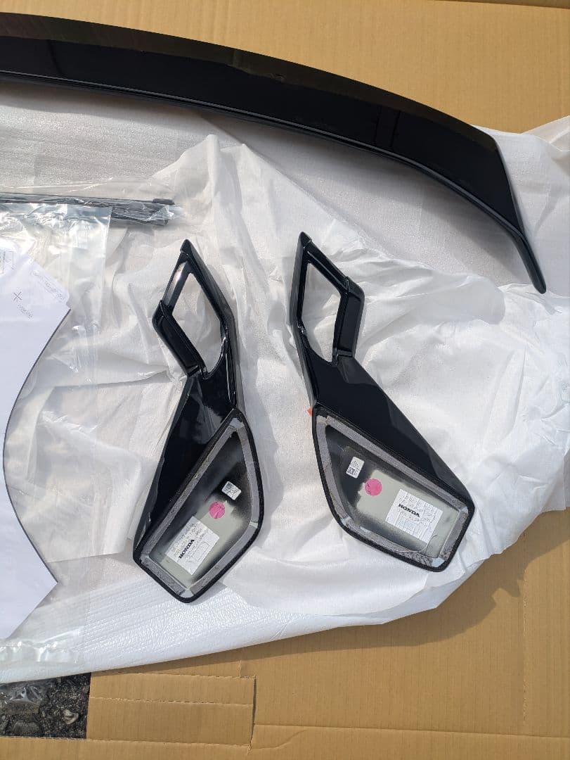 シビック FL1 23年モデル　ウイングスポイラー