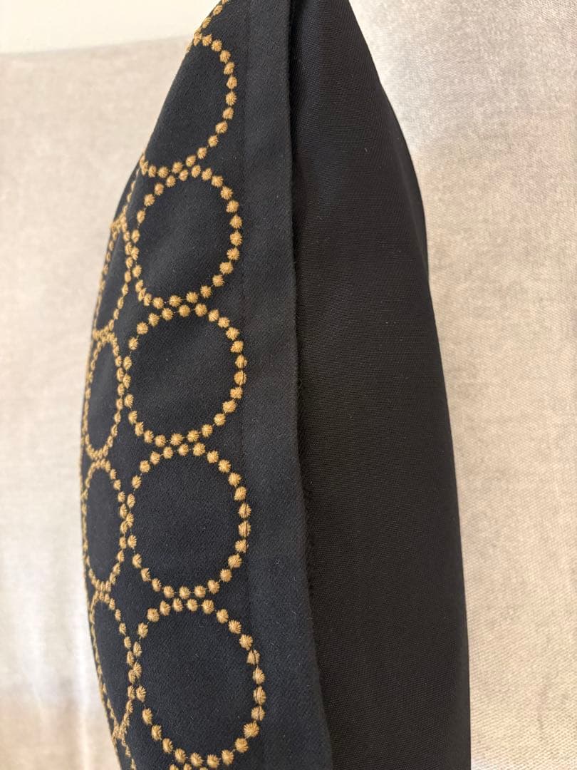 ミナペルホネンハンドメイドクッションカバー★タンバリンdop ブラックマスタード