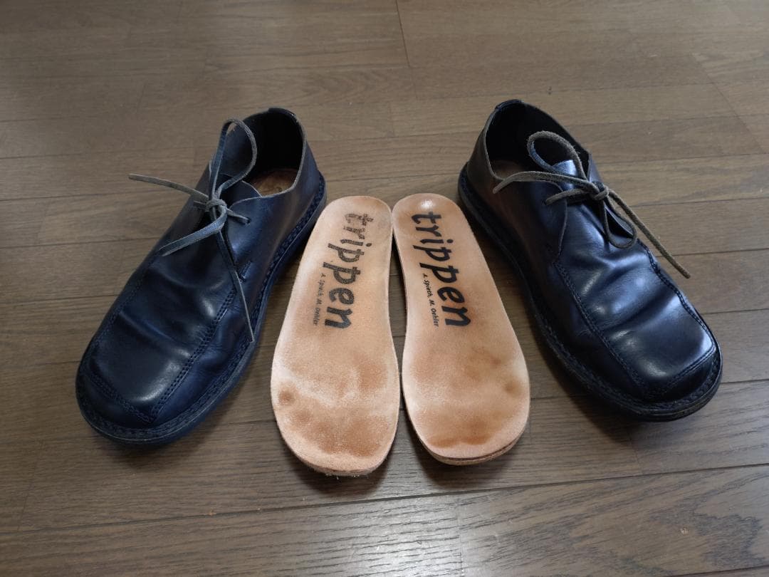 trippenトリッペン sheet ブラックレザー 1アイレット