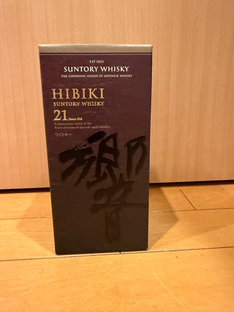 Hibiki 21年 ウイスキー サントリー 響 21年 700ml 新品未開封