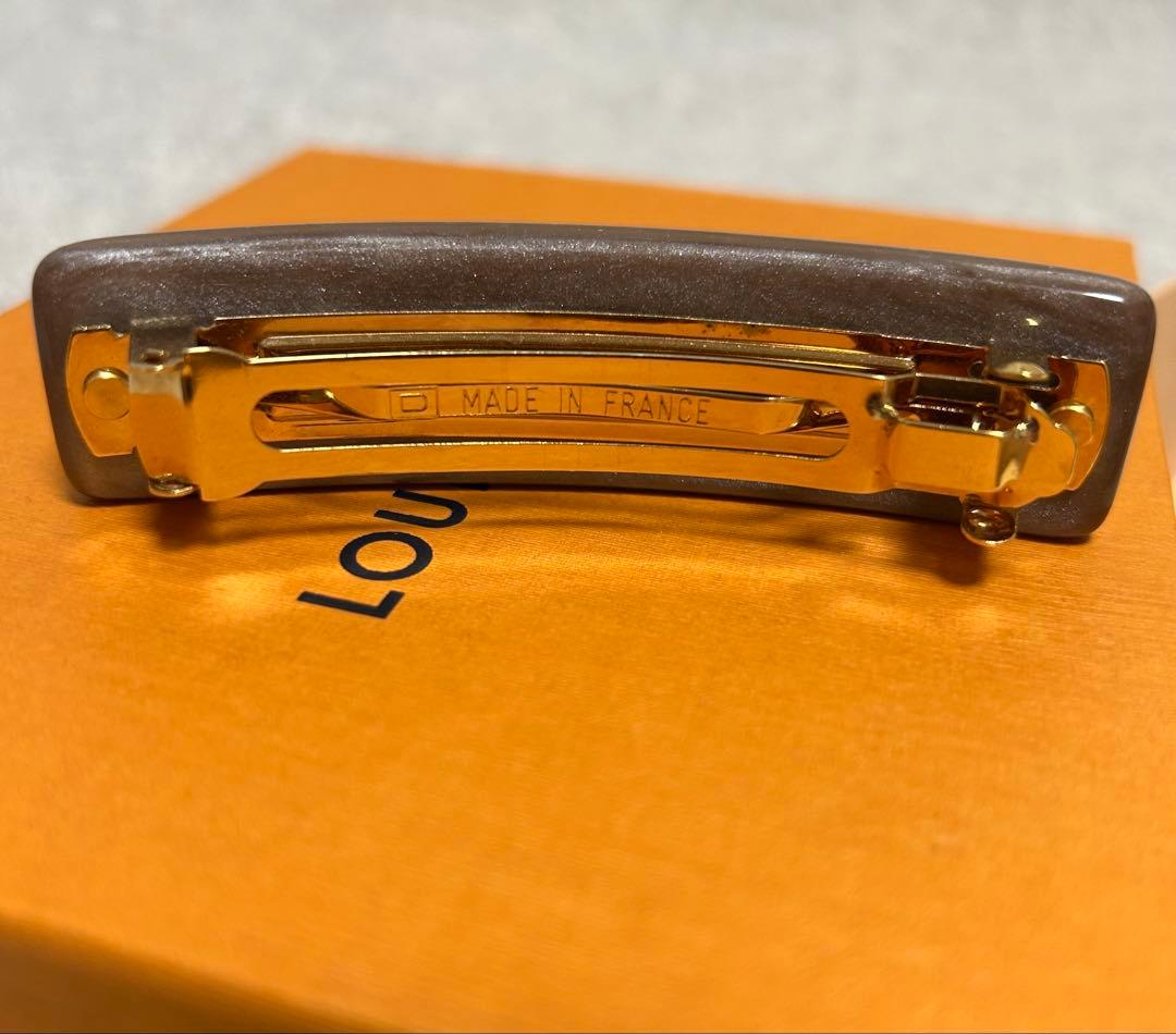 LOUIS VUITTON バレッタ