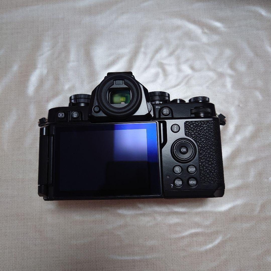 Nikon Zf ミラーレスカメラ 本体