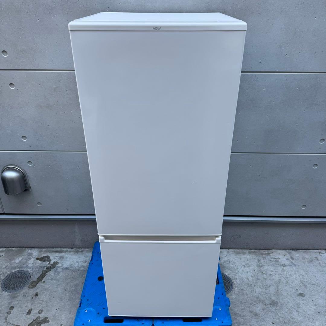 173⭐️2023年製美品★アクア　冷蔵庫　大型　200L 一人暮らし　ホワイト