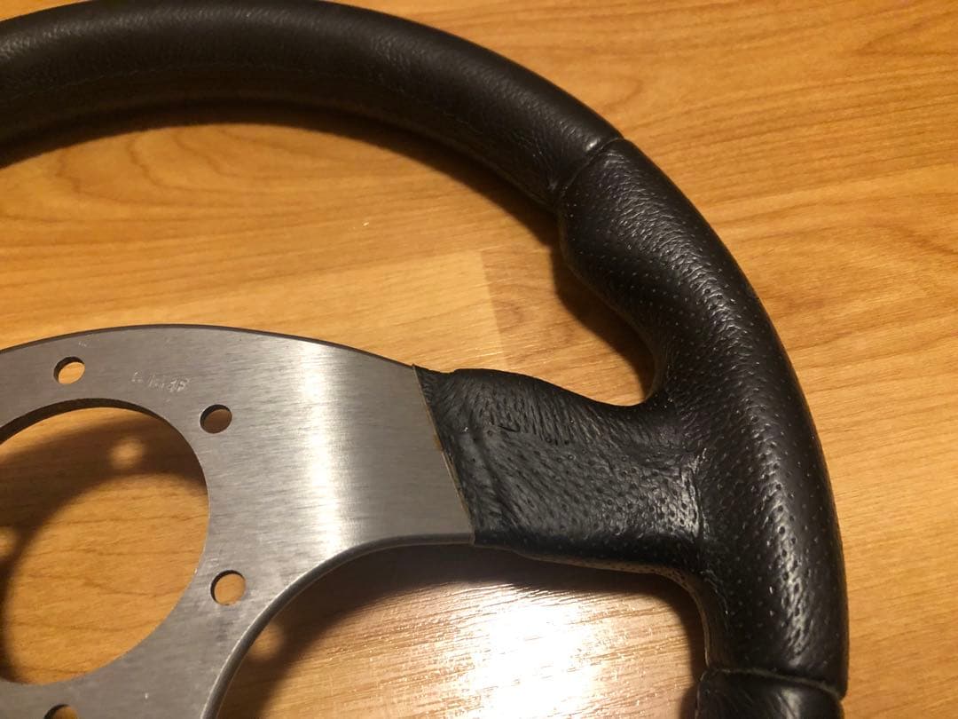 momo RACE ステアリング　モモ