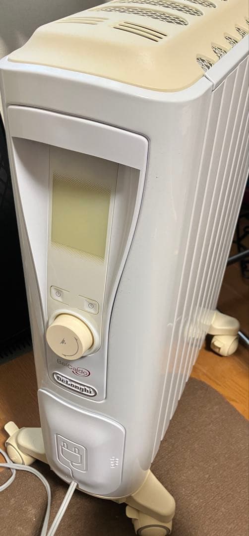 デロンギ　オイルヒーター ベルカルド RHJ75V0815-CR