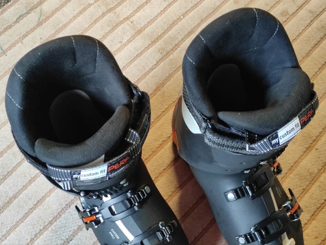 SALOMON (サロモン) スキーブーツ XPRO100