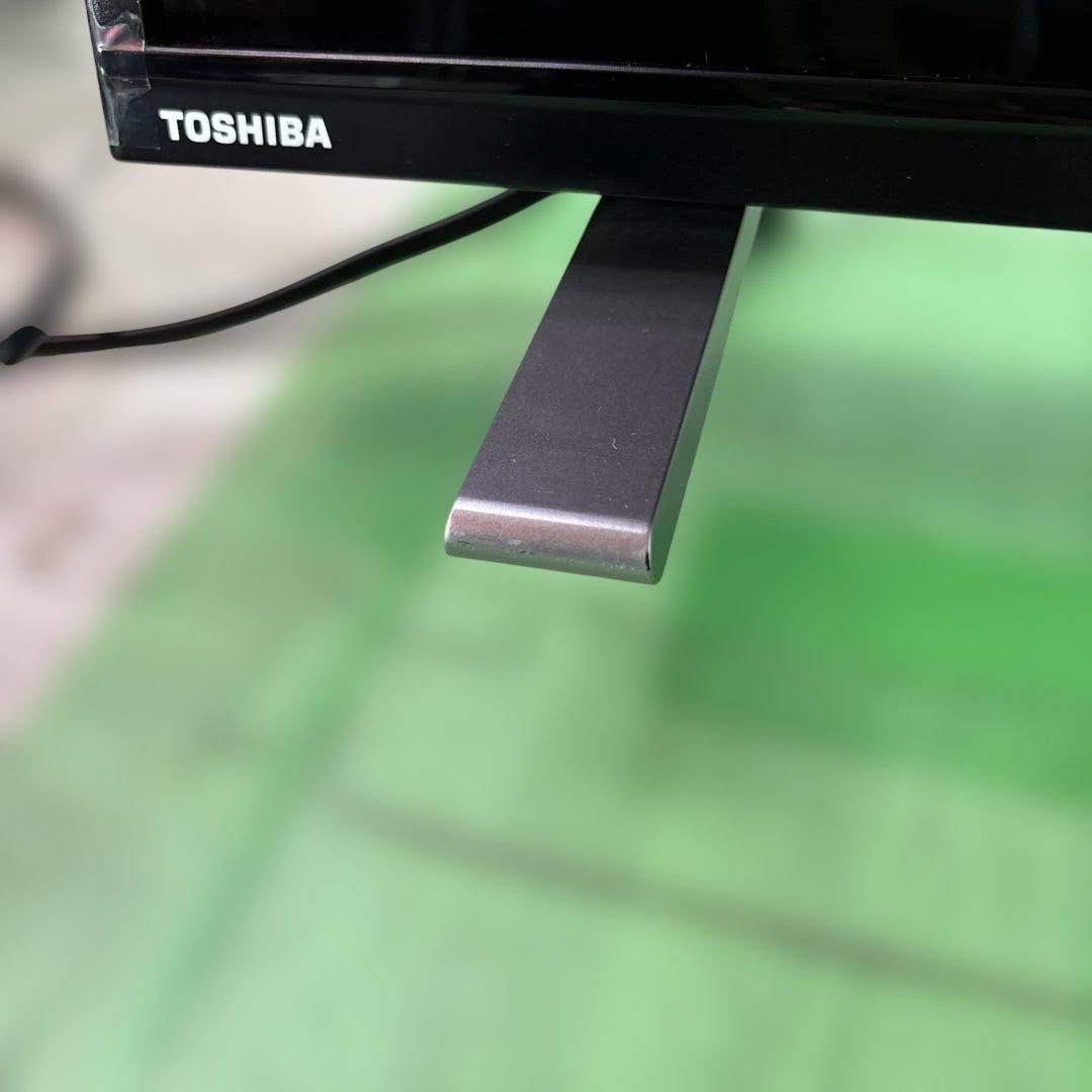 TOSHIBA 32V34 液晶テレビ 32インチ BS、CSアンテナ付き