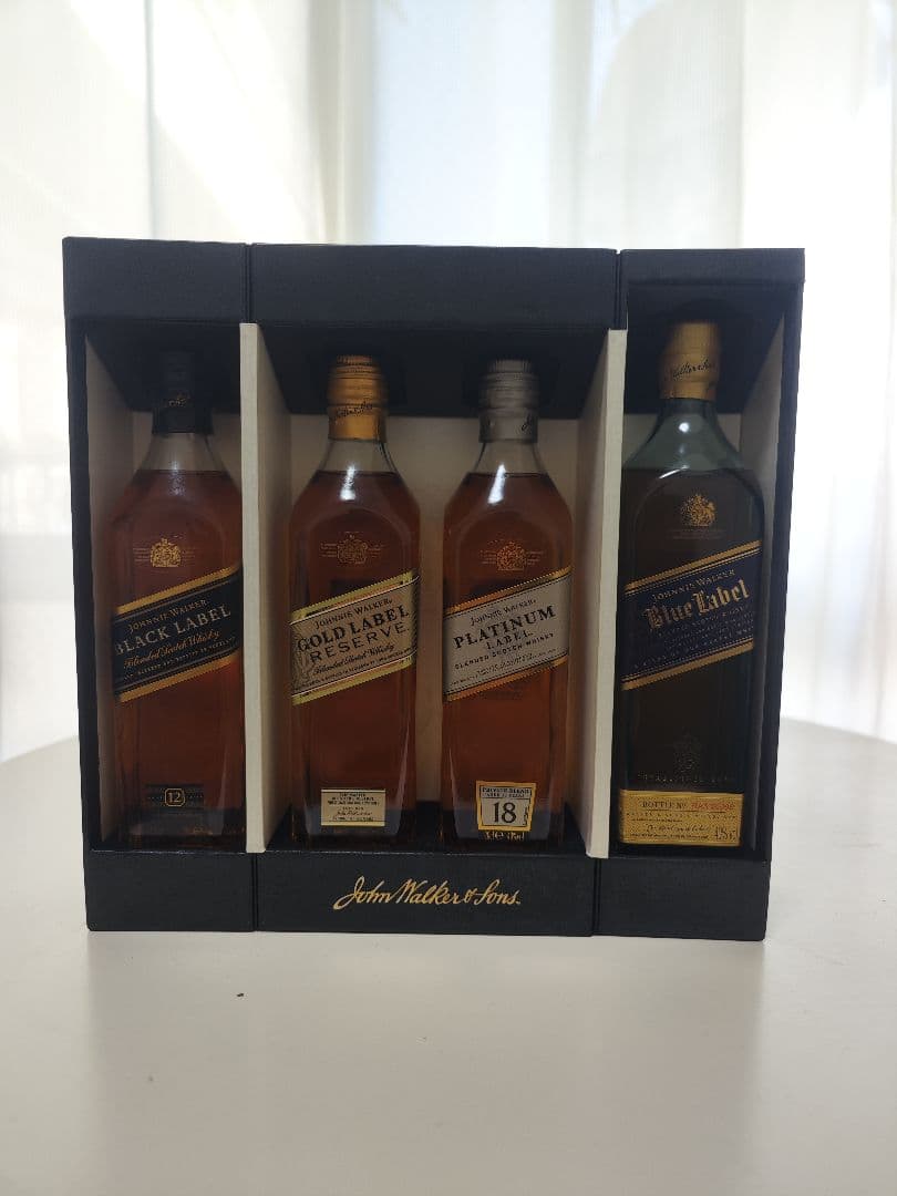 ジョニーウォーカー ザコレクション 200ml 4本セット 未使用