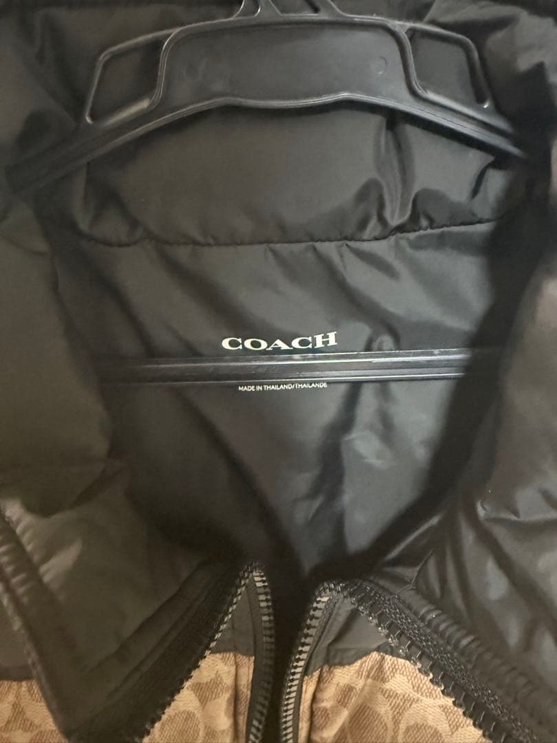 【最終値下】COACH ダウンベスト 黒/ベージュ