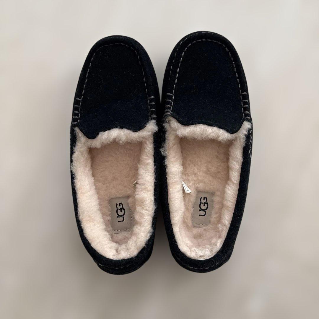 【美品】UGG ブラック モカシン 24cm