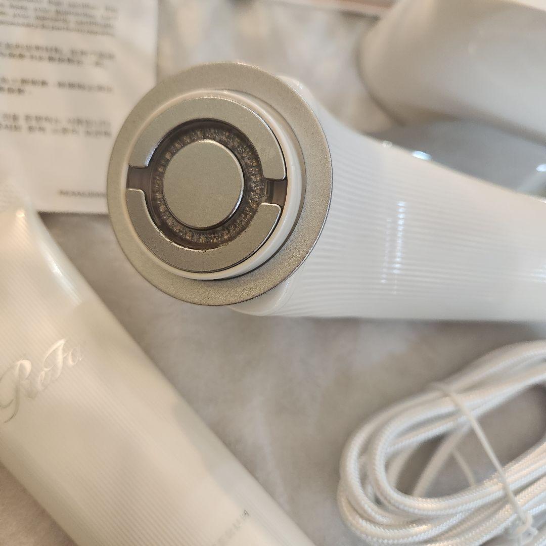 ReFa リファ ビューテックレイズ 白 セラムリフトつき【美品 匿名配送】