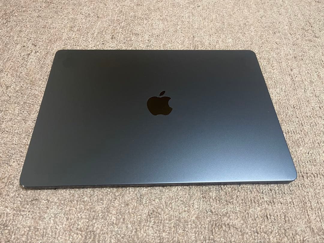 M2 MacBook Air 15インチ メモリ24GB ストレージ512GB