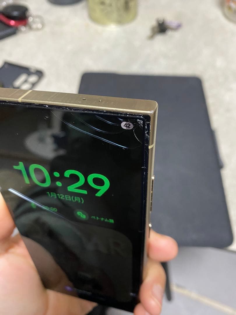 Galaxy S24ultra 傷あり 動作問題なし