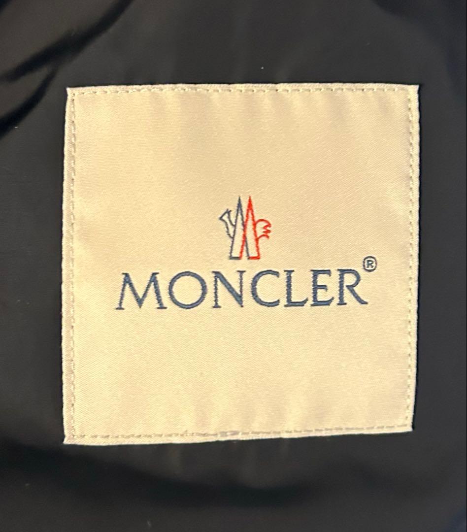 MONCLER ENETパーカー