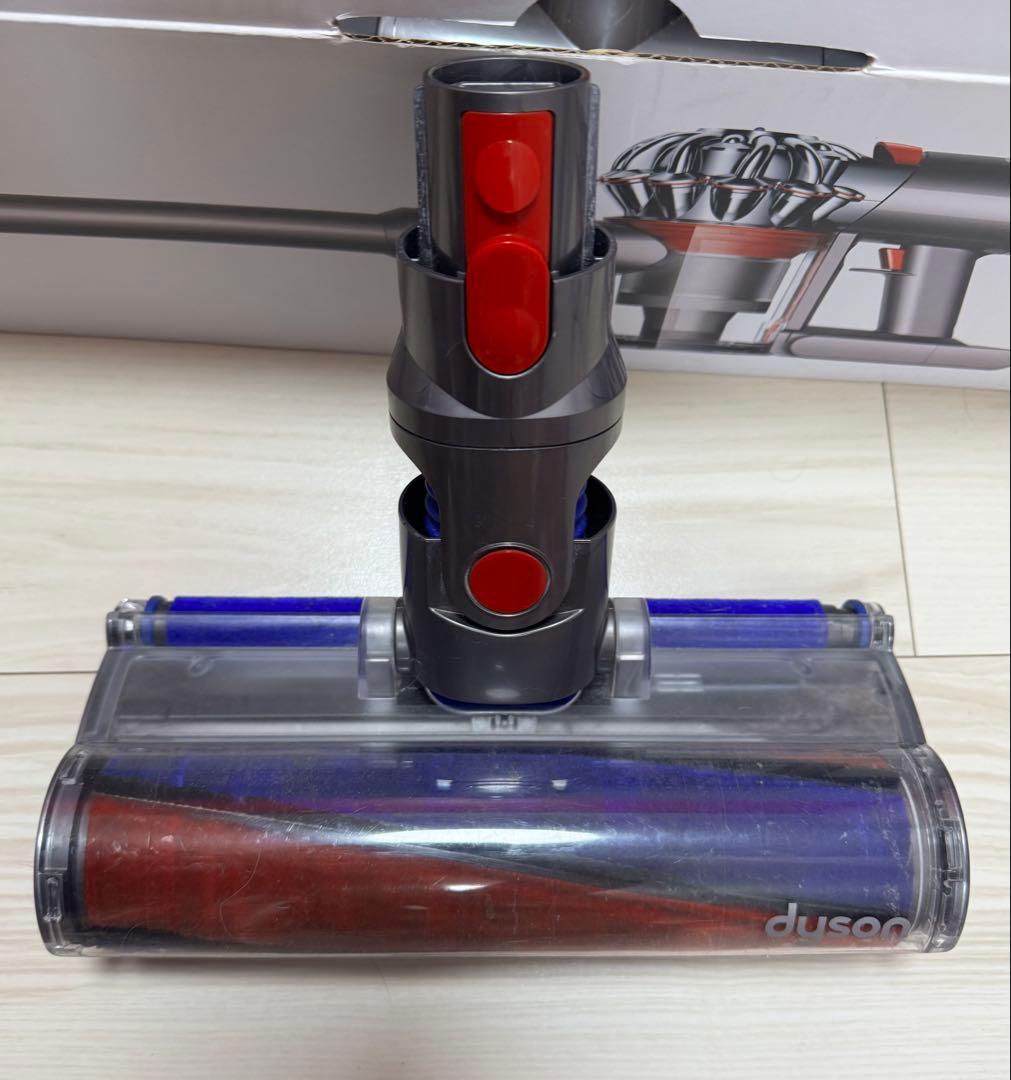 Dyson V8 Fluffy＋ コードレス スティッククリーナー ダイソン