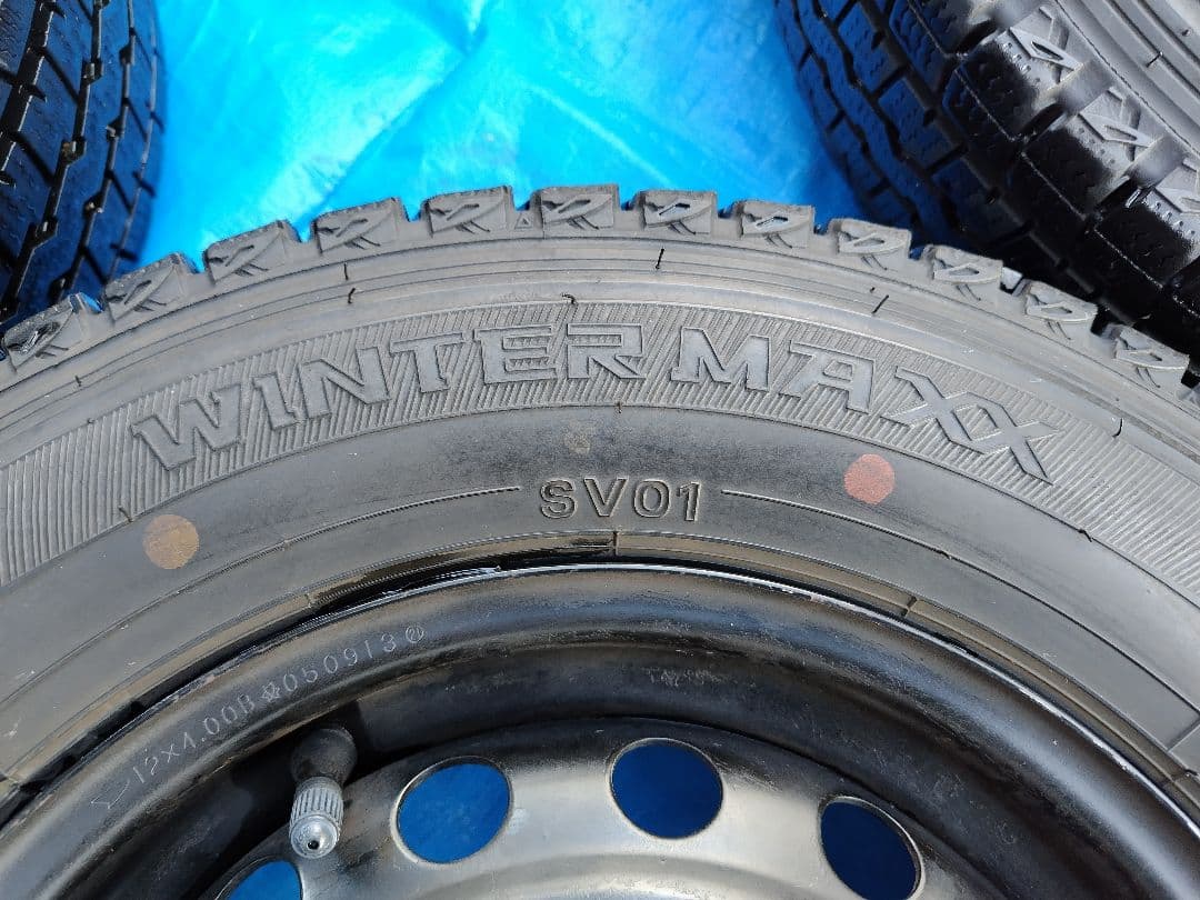 145R12・LT【2/2】軽トラ用スタッドレス・鉄ホイール付、２本分割