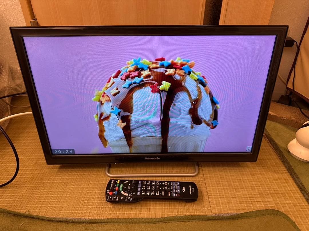 スマートテレビ！パナソニック　24型　TH-24ES500　19年製　超美品！