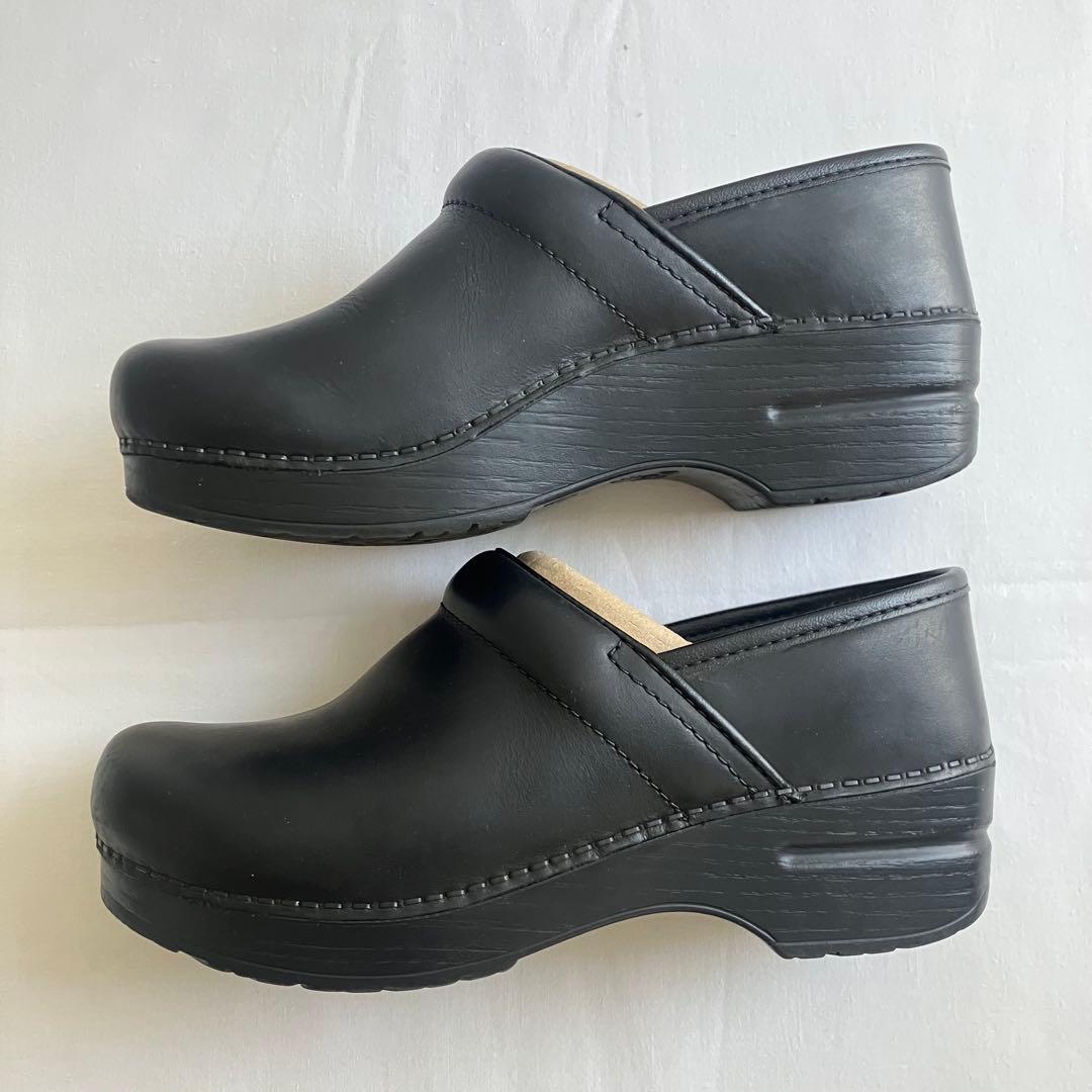 【美品】dansko ダンスコ　プロフェッショナル Oiled 黒 36