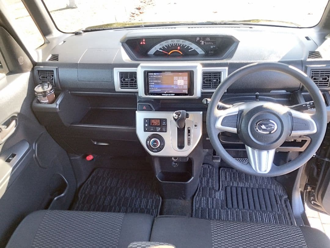 人気の黒ウェイク　車検8年2月27日　充実装備　室内広々　激安