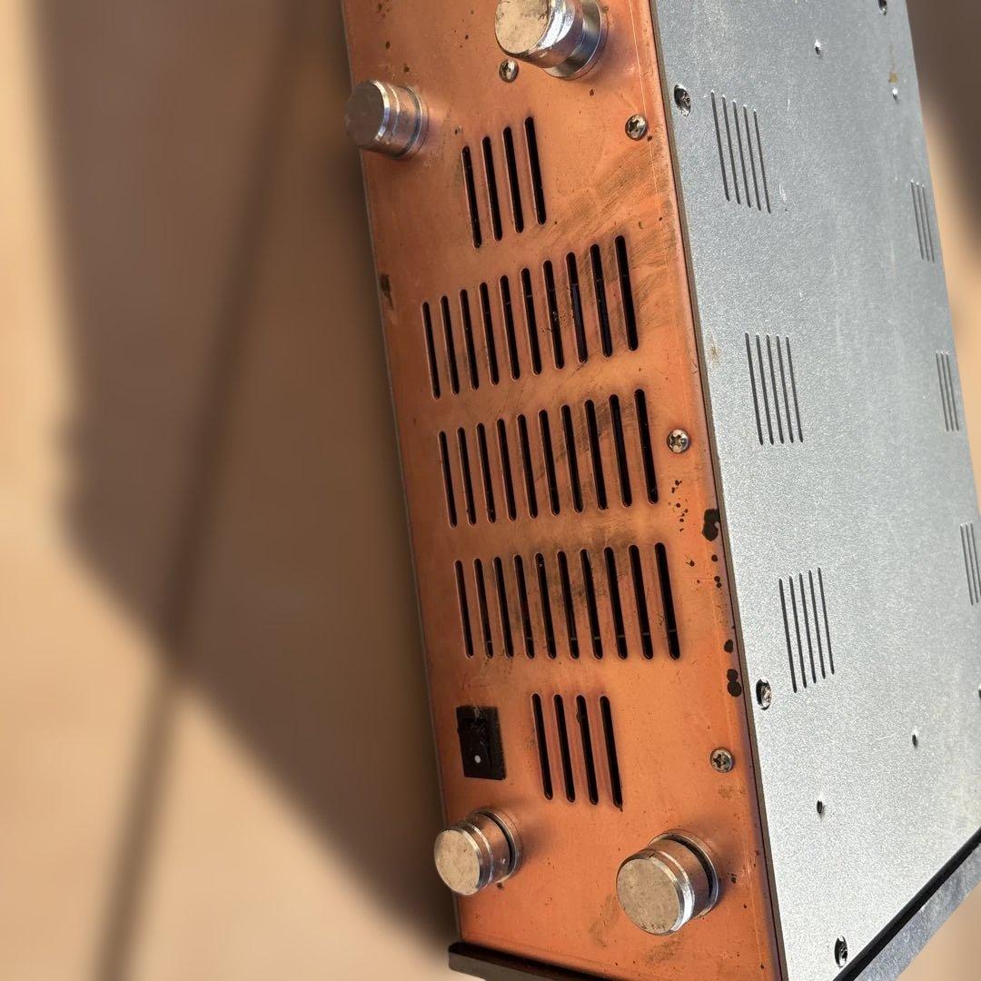 アンプ Uniplay 800 Noise Block Isolation